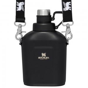 Botellas de Agua Stanley The Legendary Classic Insulated Canteen | 1.1QT Negras | YHTV-86970