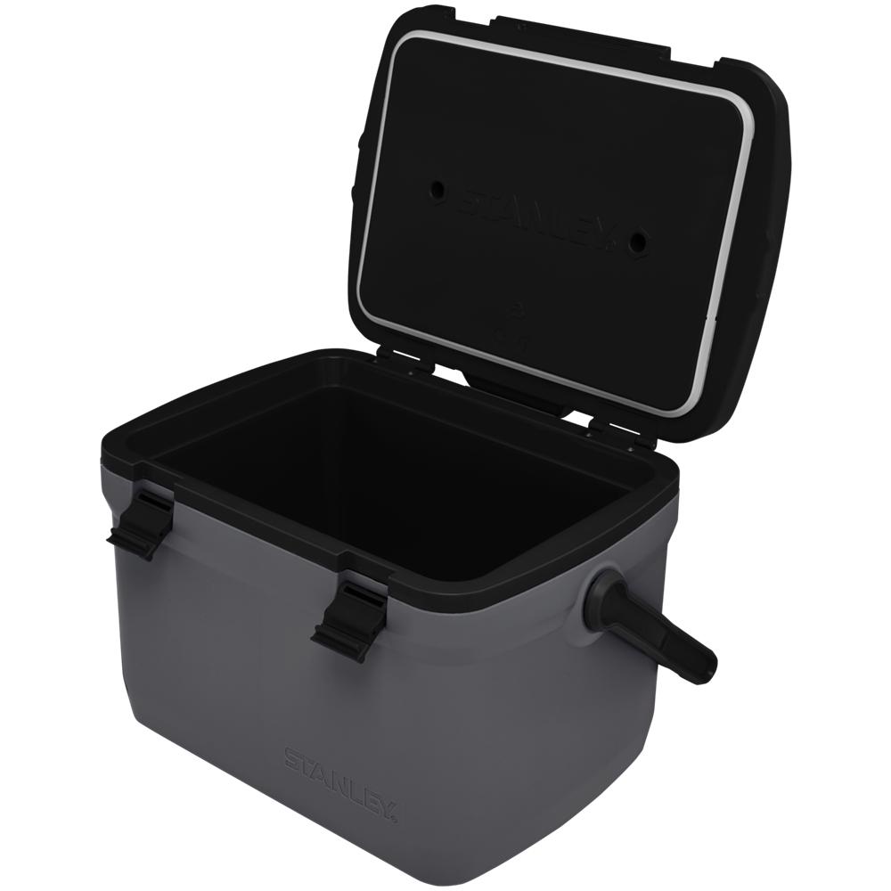 Bolsas Stanley Adventure Series Hard Cooler | 16 QT Gris | JNRP-54781