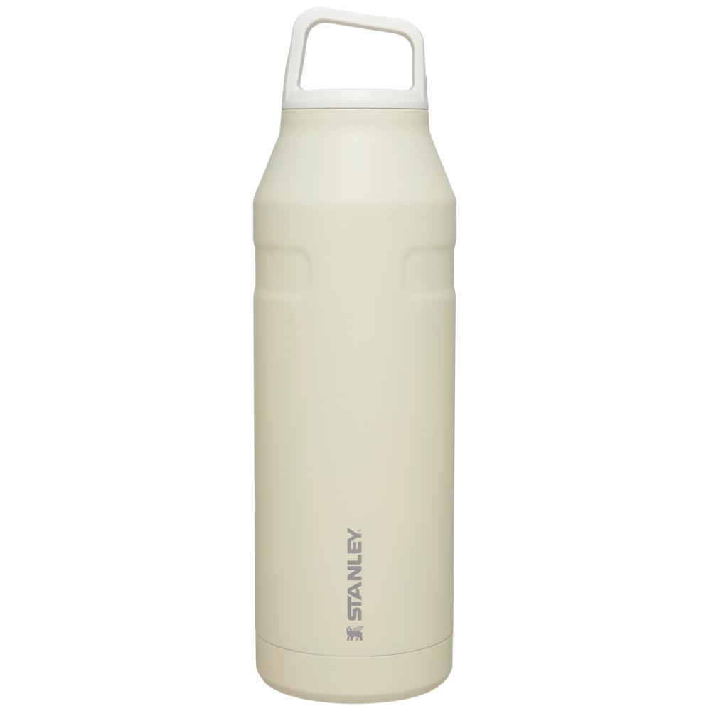 Botellas de Agua Stanley IceFlow™ Bottle with Cap and Carry+ Lid | 50 OZ Beige | CLPW-63457