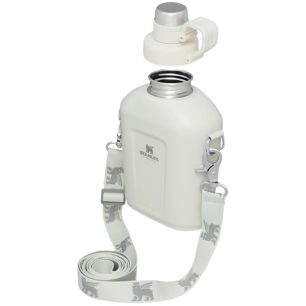 Botellas de Agua Stanley The Legendary Classic Insulated Canteen | 1.1QT Creme Blancas | AMQH-31782
