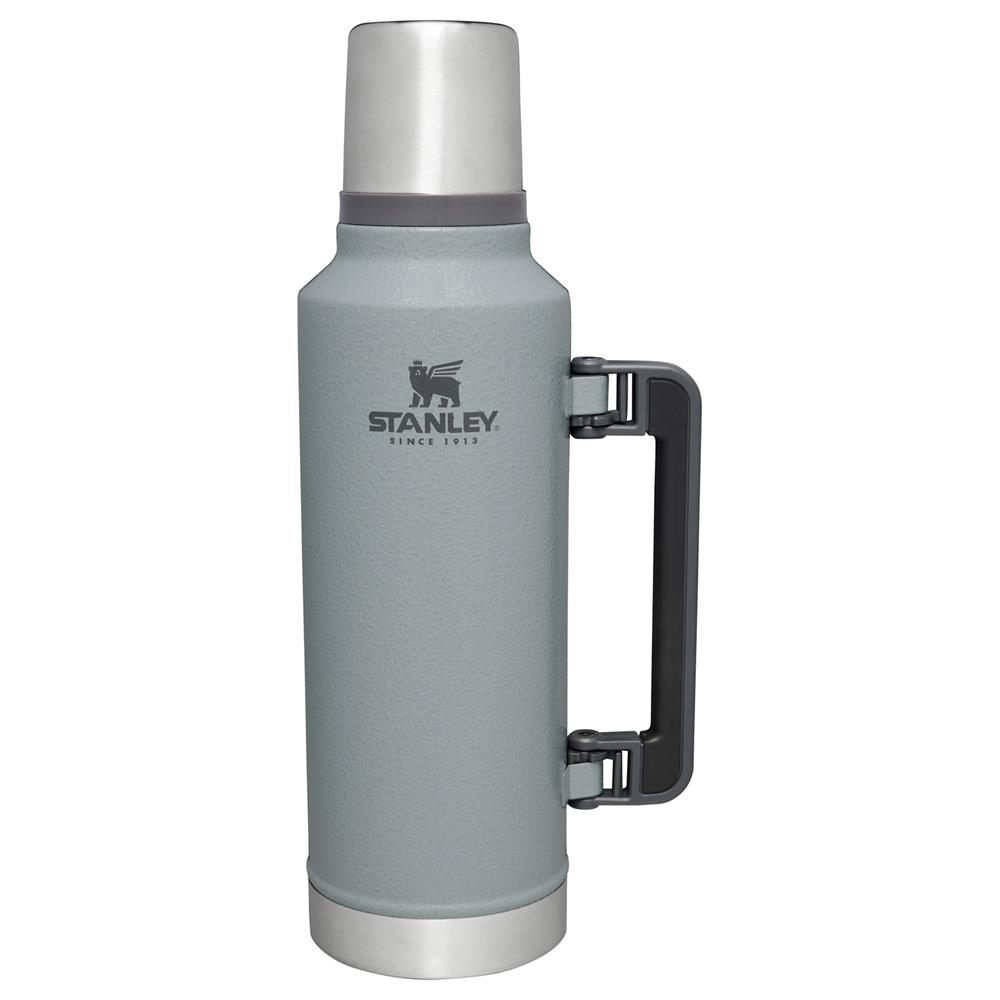 Vacuum Bottles Stanley Classic Legendary Vacuum Insulated Bottle | 2 QT Plateadas | JNWE-41825